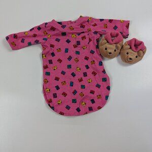 American Girl Pink Snooze Sleep Shirt AG Bear Slippers EUC Pleasant Company 2008